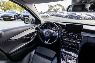 Mercedes-Benz C-Class 180 Prestige  | Camera | LED | Stoelverw. / 23