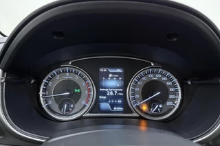 Suzuki Vitara 1.4 Boosterjet Style Smart Hybrid 129pk | Panoramadak | Trekhaak | Climate Control | Cruise Control Adaptief | Camera | Stoelverwarming | Navigatie | Parkeersensoren / 31