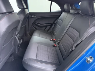 MG MG3 Hybrid+ 1.5 Hybrid+ Luxury VAN:22.900,- VOOR:19.330,- UW HERFSTVOORDEEL:3.570,-| ONDERHOUD GEHAD BIJ DEALER, DIRECT LEVERBAAR | 7 JAAR MG FABRIEKS GARANTIE TM 02-2032 | STOEL + STUURVERWARMING | 360 CAMERA | ADAP. CRUISE | DODE HOEK | KEYLESS | APPLE CARPLAY | / 22
