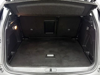 Peugeot 3008 1.2 PureTech Blue Lease Executive Automaat | Adaptive Cruise | CarPlay | Camera | Parkeersensoren / 33