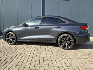 Audi A3 Limousine 30 TFSI AUTOMAAT * Carplay * Climate Control * Parkeersensoren * / 36