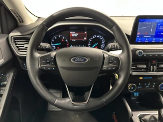 Ford Focus 1.0 EcoBoost Trend Edition Business CAMERA CARPLAY NAVI LM. / 19