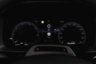 Toyota C-HR 1.8 Hybrid 140 Dynamic  | Dig. Cockpit | Adapt. Cruise | Winterpakket | PDC | Camera | NAV + App. Connect | ECC | DAB | LM 18" | 2989 / 5