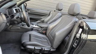 BMW 2-serie Cabrio M240i| M Performance | ACC | Harman Kardon | High Executive / 22