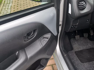 Citroën C1 1.0 VTi Feel / 14
