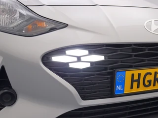 Hyundai i10 1.0 Comfort Navigatie | Camera | Private lease 329 pm / 41