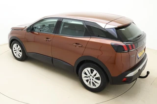 Peugeot 3008 1.2 PureTech Blue Lease Executive Camera l Climate Control l Cruise Control l Apple Carplay & Android Auto l PDC voor en achter l Bluetooth l Lichtmetalen Velgen l Afneembare Trekhaak / 5