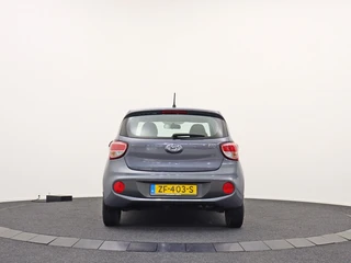 Hyundai i10 1.0i Comfort Bluetooth | All-seasons | Cruise control / 10