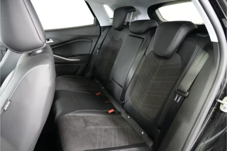 Opel Grandland 1.6 Turbo GS Line 225 pk PHEV  | SOH 100% | 360 Cam | Stl. verw. | El. achterklep | Adaptive Cruise | / 26