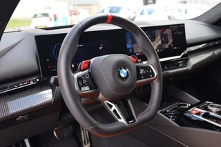 BMW 5-serie Touring M5|Bowers&Wilkins|Pano|Stoelkoeling|HUD|360 Camera| / 8