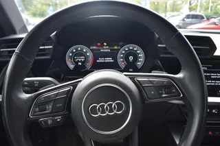 Audi A3 Sportback 35 TFSI S edition S-line | Leder | Adaptieve Cruise | Navi | Carplay | 12 mnd BOVAG garantie | Whatsapp 06-53188999 / 8