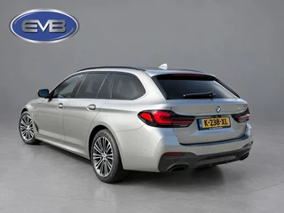 BMW 5 Series Touring 530e M sport PLUS panoramadak, electr trekhaak, lazer, VOL OPTIES! 1 e eigenaar, Origineel NL auto met nap / 42