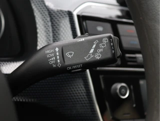 Volkswagen e-up! | SOH 90,7% | Winter Pakket | Camera | Cruise Control / 32
