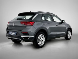 Volkswagen T-Roc 1.0 TSI Style | Adaptive cruise control | Stuur & Stoelverwarming | Camera | CarPlay / 2