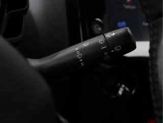 Peugeot 108 1.0 e-VTi Top  | Cruise Control | Camera | Keyless | Org. NL / 35