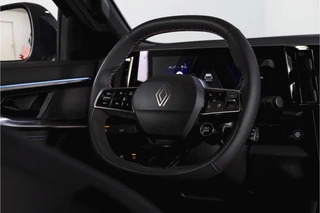 Renault Austral 1.2 E-Tech full hybrid 200 esprit Alpine  | 360 Camera | Elek. Stoelen | Winterpack | Dig. Cockpit | Adapt. Cruise | PDC | NAV+App. Connect | ECC | LM 20" | 9800 / 10