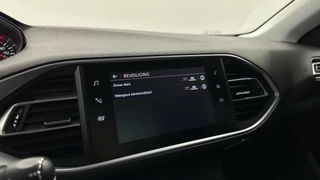 Peugeot 308 SW 1.2 PureTech Blue Lease Executive PANO CARPLAY NAVI. / 36