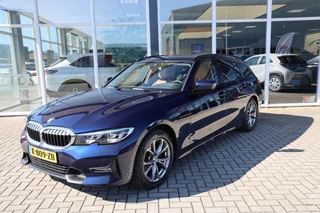 BMW 3-serie Touring 318i Business Edition Plus|Leder|Automaat|Individual|Navi|Apple carplay/Android auto|Cruise| / 17