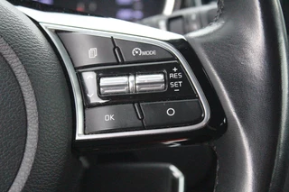 Kia XCeed 1.0 T-GDi DynamicLine / 16