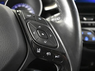 Toyota C-HR 1.8 Hybrid Style Allseasons | Leder | Blindspot / 19