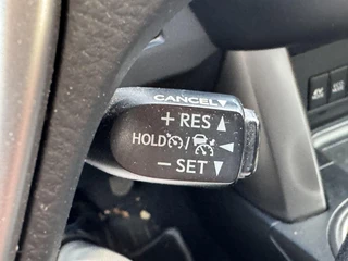 Toyota RAV4 2.5 Hybrid AWD ENERGY / 29