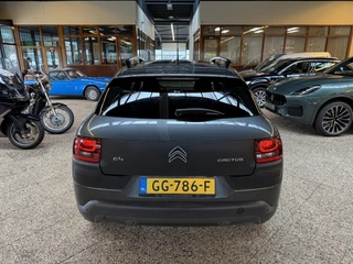 Citroën C4 Cactus 1.2 PureTech Shine / 5