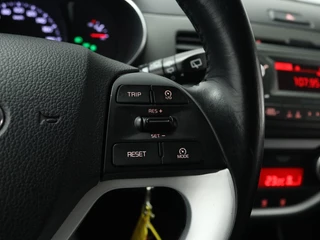 Kia Picanto 1.0 CVVT First Edition Climate control | Cruise control / 26