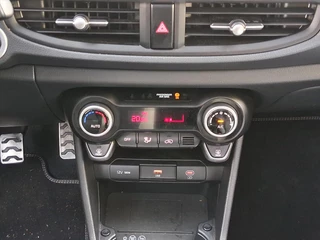 KIA Picanto 1.0 GT-Line |Navi |Camera |Stoel/stuurverwarming |14dkm! / 18