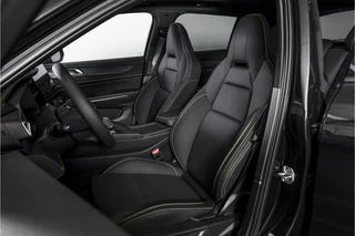 Lynk & Co 01 1.5 PHEV 276 PK More | S/K-panodak | Dig. Cockpit | Stoel-+Stuurverw. | 360 Camera | Adapt. Cruise | Memory | Elek. klep | LM 20" | 5359 / 7