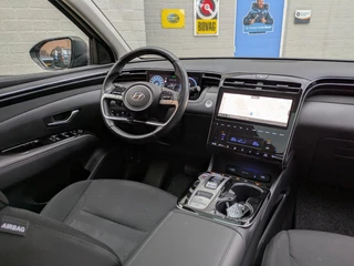 Hyundai Tucson 1.6 T-GDI PHEV 4WD|Panodak|Navi|Stoel/Stuurverwarming|Keyless-Entry/Go|360-Camera / 5