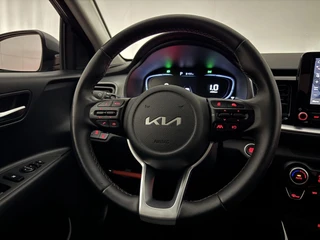 KIA Stonic 1.0 T-GDi MHEV 100pk DCT7 DynamicPlusLine / 18