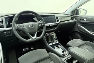 Opel Grandland 1.6 Turbo Plug-In Hybrid 300PK 4x4 GSe | Adaptive Cruise Control | 360° Camera | Stoelverwarming | Elektrische achterklep | Alcantara Bekleding | Camera | 19'' LM Velgen / 18