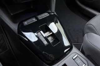 Opel Corsa 1.2 Turbo Hybrid GS 110 PK Automaat | Navigatie via Carplay | Camera | Parkeersensoren voor en achter | Lichtmetalen velgen / 28