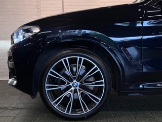 BMW X4 xDrive20i High Executive M-Sport Pano Camera Trekhaak HUD 21'' / 9