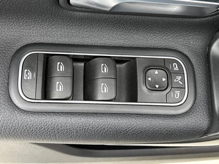 Mercedes-Benz A-klasse 250 e Premium | Automaat | Cruise control | Stoelverwarming | Navigatie | Camera | Parkeersensoren / 35