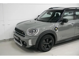 MINI Countryman 1.5 Cooper S E ALL4 Panoramadak | Harman Kardon | Head Up | ACC / 33