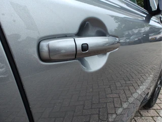 Suzuki Vitara 1.5 HYBRID STYLE AUTOMAAT  Adaptive Cruise | Dodehoeksensoren | Keyless / 38