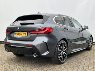 BMW 1 Serie 120i M-Sport Automaat Pano.dak Leer Stoel/Stuurverw HUD Carplay Stoelverw Led VOL! / 34