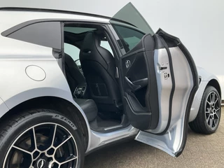 Aston Martin DBX 4.0 V8 360° Memory Stoelverw/koeling Sfeerverl Pano Lightning Silver / 38