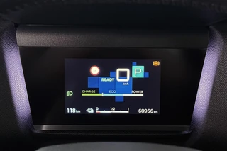 Citroen Ë-C4 X Feel 50 kWh Climate Control Apple CarPlay 18" / 12