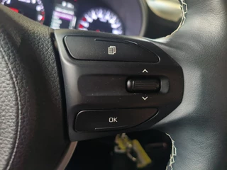 Kia Picanto 1.0 DPi DynamicLine uit 2021  Rijklaar + Fabrieksgarantie tot 06-2028 “Sinds 1970 | 5.000+ reviews | Score 9,5 | Service zoals ’t hoort” Henk Jongen Auto's in Helmond,  al 50 jaar service zoals 't hoort! / 21