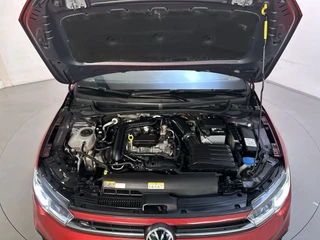 Volkswagen Polo 1.0 TSI R-Line Camera Navigatie DAB+ Stoelverwarming Virtual Cockpit / 17