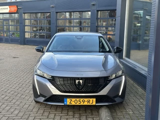 Peugeot 308 SW 1.2 Turbo 130 PK Allure | Automaat | Trekhaak 1400 KG | Navigatie | 360 Graden HD Camera | Full LED Verlichting | Cruise Control | Keyless Entry | Dode Hoek Detectie | Adaptieve Cruise Control | Digitaal Dashbord | 17" Lichtmetalen Velgen | / 12