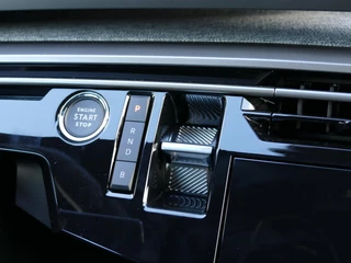 Peugeot 5008 1.6 Plug-in Hybrid 195 Allure 7p | 83km EV Actieradius WLTP | AUTOMAAT | 7-Zits | Parkeercamera Voor & Achter | Stuurverwarming | Dodehoek Detectie | / 17
