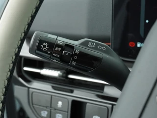 Kia Sportage 1.6 T-GDi Hybrid GT-PlusLine  - Stoel ventilatie - Stoel/Stuur verwarming - Head-up display - Matrix led koplampen - Adaptive cruise control - Electrische achterklep - Harman Kardon Speakers - Geheugen - Fabrieksgarantie t/m 19-09-2032 / 26
