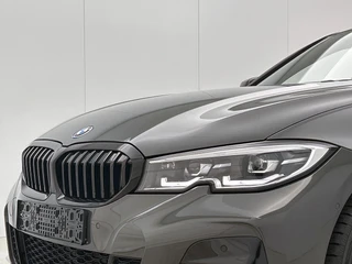 BMW 3-serie 330e xDrive | Dravit Grau | Camera | Stoelverwarming | Memory Stoelen | / 36
