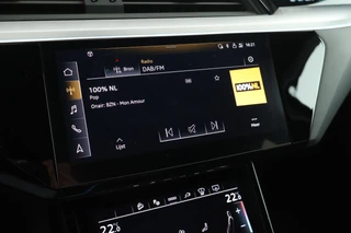 Audi Q8 e-tron 50 340pk quattro S Edition 95 kWh SOH 100% B&O HUD Keyless Stoelverwarming Camera Panoramadak Navigatie 2x S-Line / 26