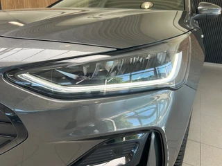 Ford Focus Wagon 1.0 EcoBoost Hybrid ST Line ACC|Applecarplay|Camera|17inch velgen|Dodehoekdetectie / 10