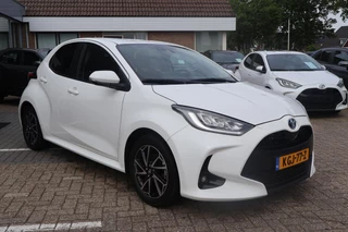 Toyota Yaris 1.5 Hybrid 115 DYNAMIC STOELVERW. LED KOPLAMPEN LENDE STEUN AD-CRUISE CAMERA CLIMA / 5