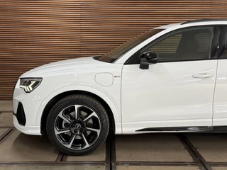 Audi Q3 45 TFSI e S line | 245 PK | Virtual Cockpit Plus | Camera | Black Optics | Leder | 2022 / 37